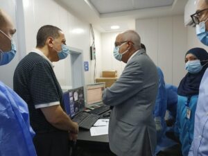 رئيس جامعة المنصورة يتفقد المراحل  النهائية لتطوير وتحديث الوحدات الطبية بالمستشفيات والمراكز الطبية المتخصصة  
