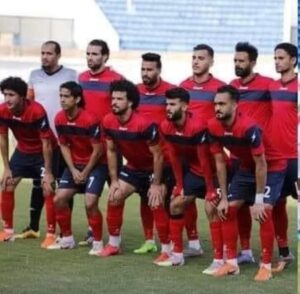 نتائج مباريات المجموعة الثانية الترسانة عرقل بورتو السويس وبتروجيت عطل زحف القناة وفاركو في طريقه للقمة والداخلية يتعادل سلبياً تابع النتائج محسن قريطم  لعبت الأقدار كلها اليوم ضد فرق المقدمة بالمجموعة الثانية ممتاذ ب حيث لقي فريق بورتو السويس هزيمة مريره علي يد الترسانة الجريح والذي لم يعرف طعم الفوز منذ اسابيع وفاز عليه بهدفين دون رد وفي مفاجأة كبيرة حقق سرس الليان الفوز علي منتخب السويس علي ملعبه بهدف نظيف وعرقلة فريق بتروجيت فريق القناة وهزمه بثلاثة أهداف مقابل هدف بينما حافظ فريق كوكاكولا علي حظوظه نحو الصعود وفاز علي فريق طنطا بهدف نظيف وحول فريق السكة الحديد هزيمته الي فوز كبير علي فريق النجوم بثلاثة أهداف مقابل هدفين وفاز النصر علي المريخ بهدف نظيف  وفاز اف زد علي الزرقا بهدفين مقابل هدف في حين تعادل الداخلية سلبياً مع جمهورية شبين