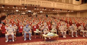 وزير الدفاع والإنتاج الحربى يلتقى عدداً من الضباط المعينين لتولى الوظائف القيادية بالقوات المسلحة 