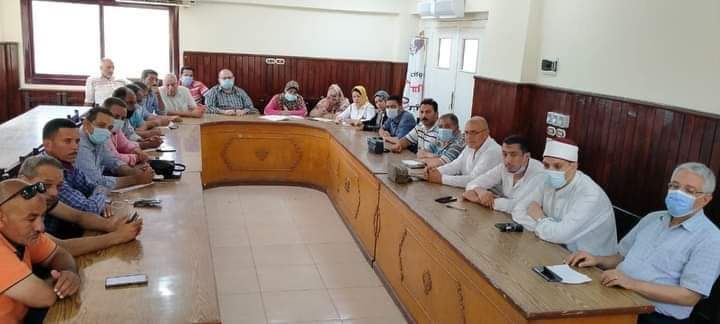 محافظ البحيرة يتابع