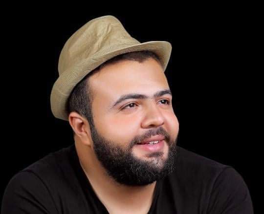 علي  خيري يستعد