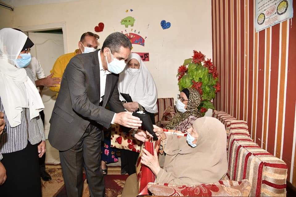 محافظ الغربية يحتفل بعيد الأضحى