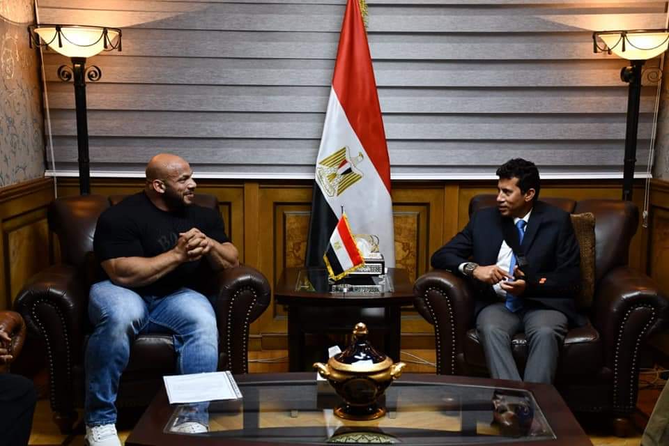 وزير الرياضة يدعم البيج