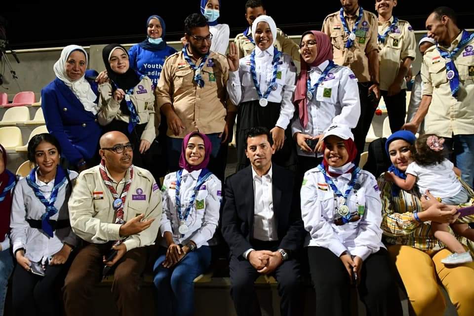 "الدكتور أشرف صبحى " يشهد