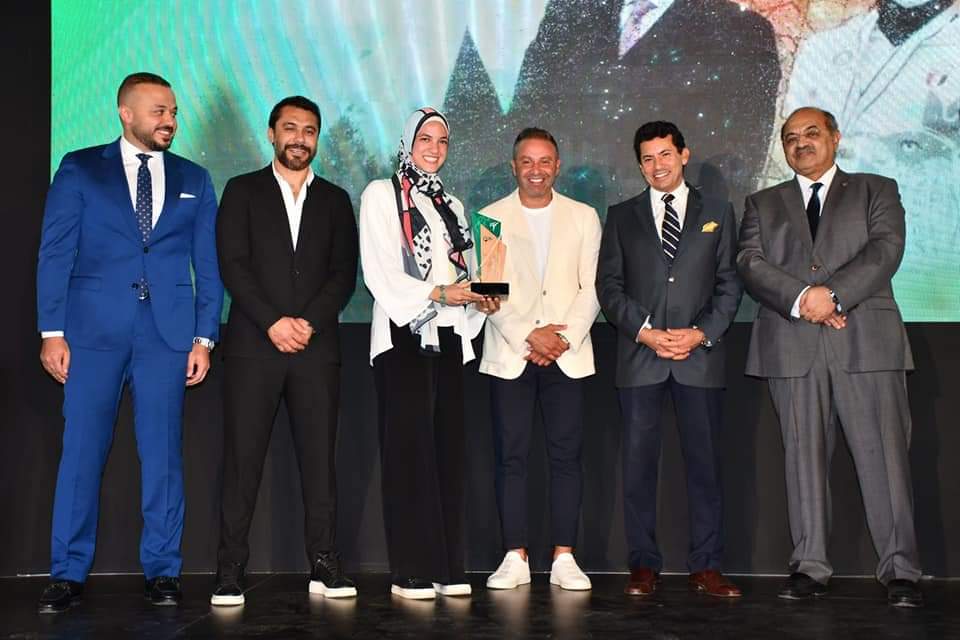 وزير الرياضة ورئيس الأولمبية 