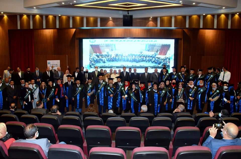 وزير الرياضة يُنيب