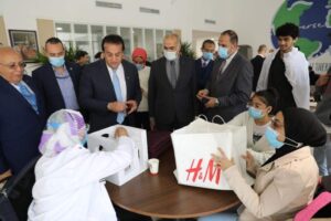 وزير التعليم العالى يتفقد