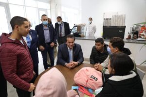 وزير التعليم العالى يتفقد