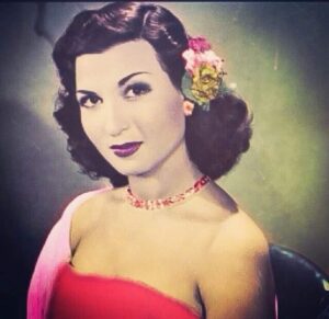 لهاليبو ، نعيمة عاكف 