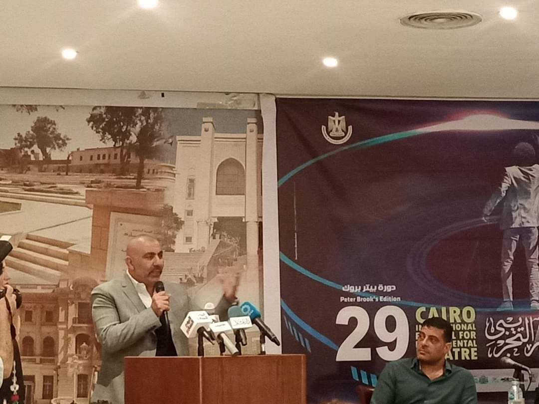 محسن منصور : محظوظ برئاسة لجنة تحكيم العروض القصيرة بالمسرح التجريبي